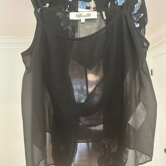 NWT - DVF black semi-sheer chiffon blouse with blue orchid print - Size 12 - Picture 10 of 11